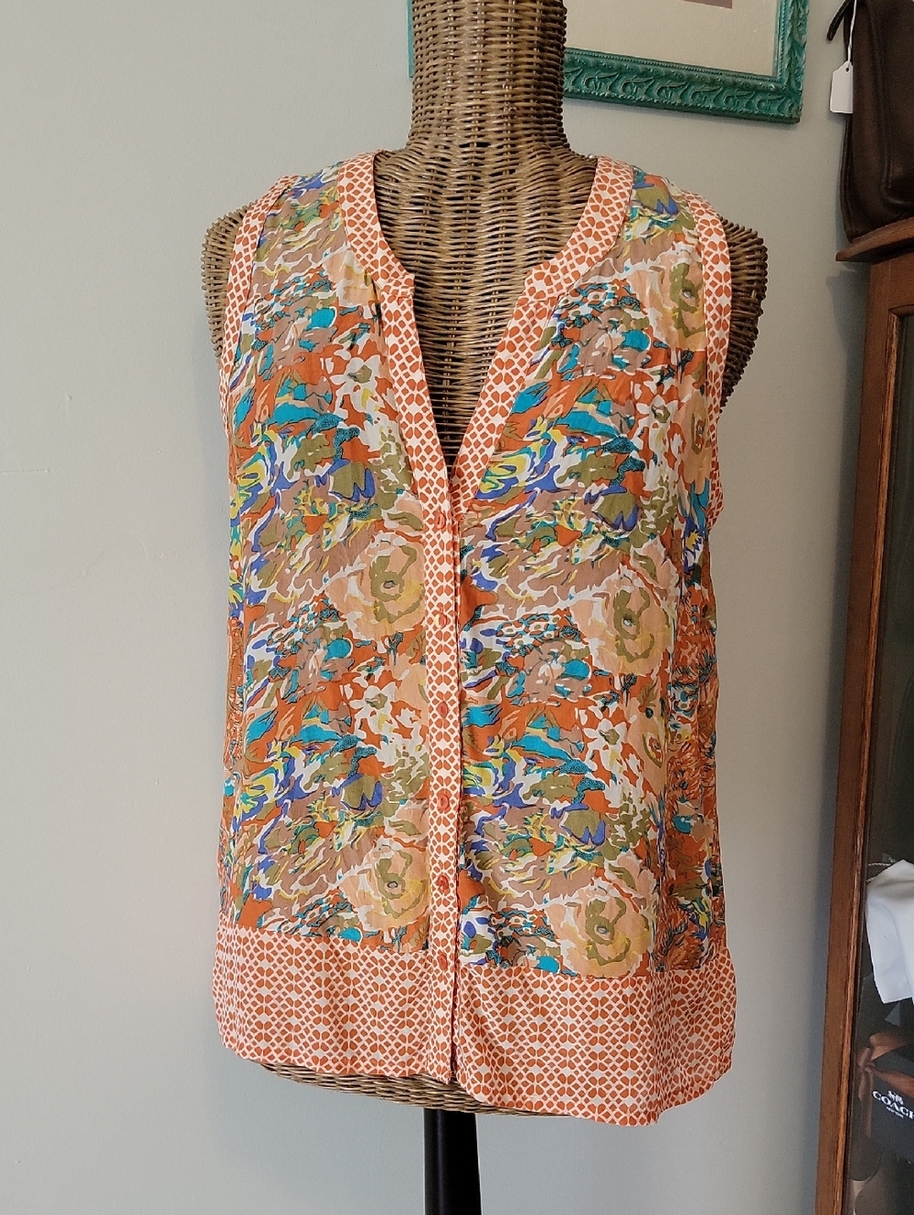 Tolani Silk Sleeveless V Neck Tunic Top szL